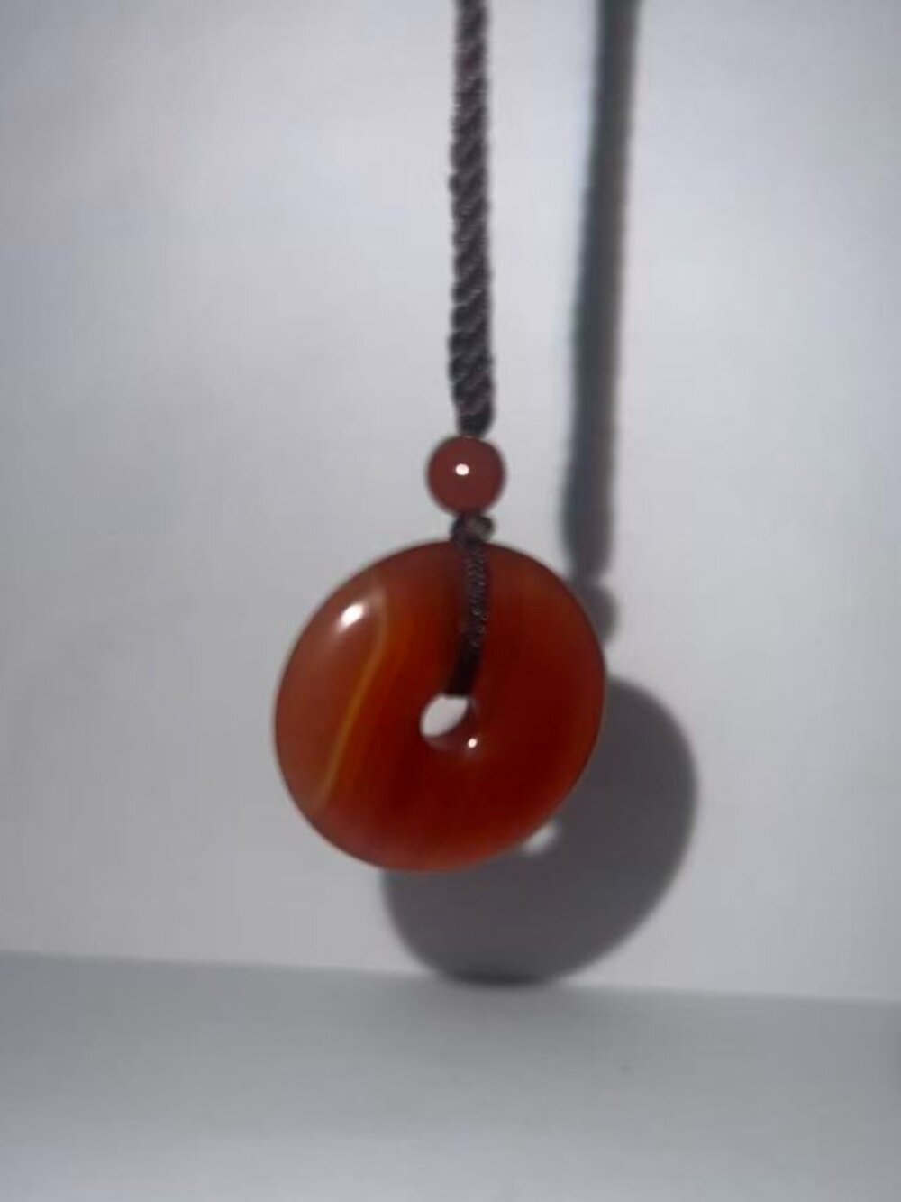 Jade Donut Necklasce - Red agate